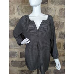 Violet & Claire Blouse Woman's XL Black White Geometric‎ 3/4 Sleeve Semi Sheer